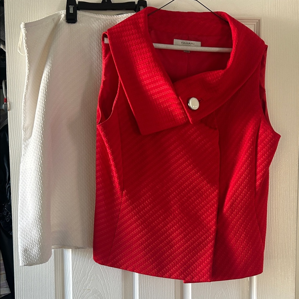 Tahari Vibrant Red Sleeveless Blouse